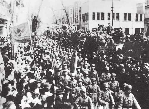 File:PLA Troops entered to Chengdu.jpg