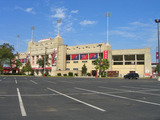 Archivo:Robertson Stadium.jpg