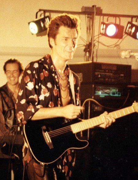 Archivo:Stuart Adamson 91.jpg