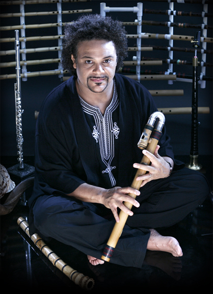 File:Pedro Eustache w World Flutes1.jpg