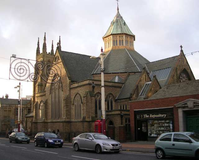 File:Sacred Heart Church, Blackpool.jpg