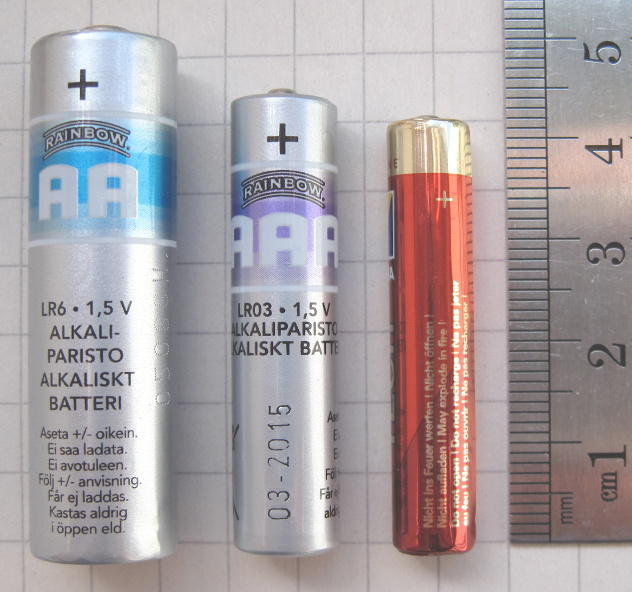 Файл:Type A batteries.jpg