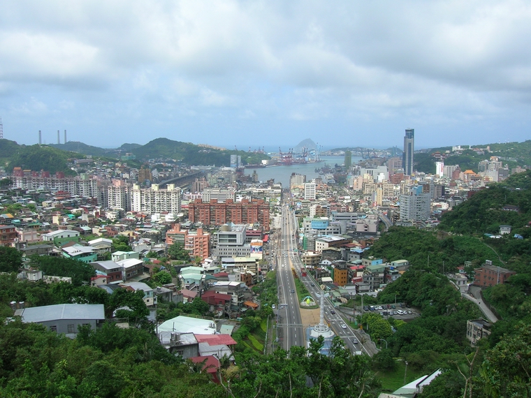 File:Central Keelung Panorama 0002.jpg