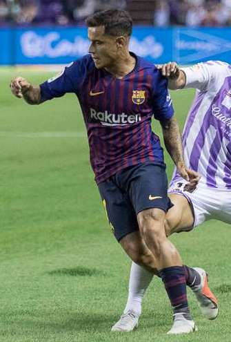 Archivo:Coutinho vs Valladolid.jpg