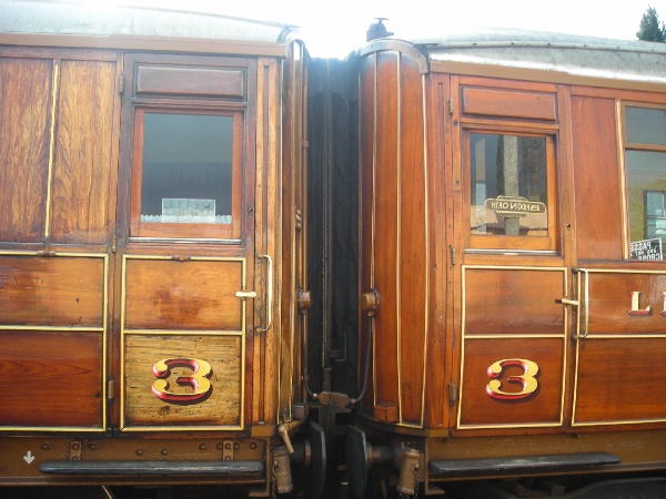 File:LNER teak coaches.jpg