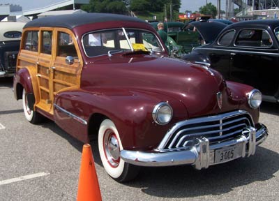 File:1941 Oldsmobile 66 Special Station Wagon (24534625056).jpg