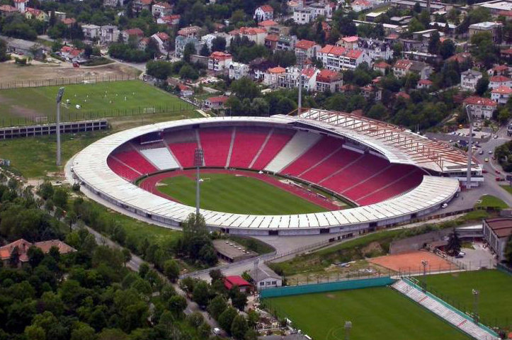 Archivo:Fk Red Star stadium.jpg