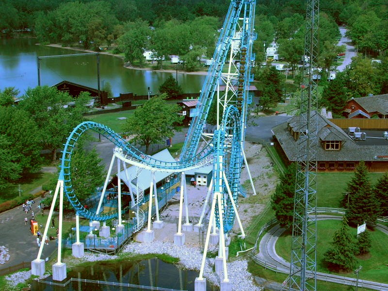 File:Boomerang (Darien Lake) from above.JPG