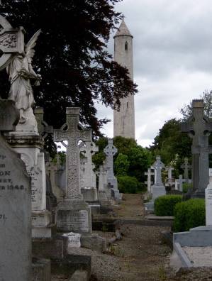 File:Glasnevintower.jpg