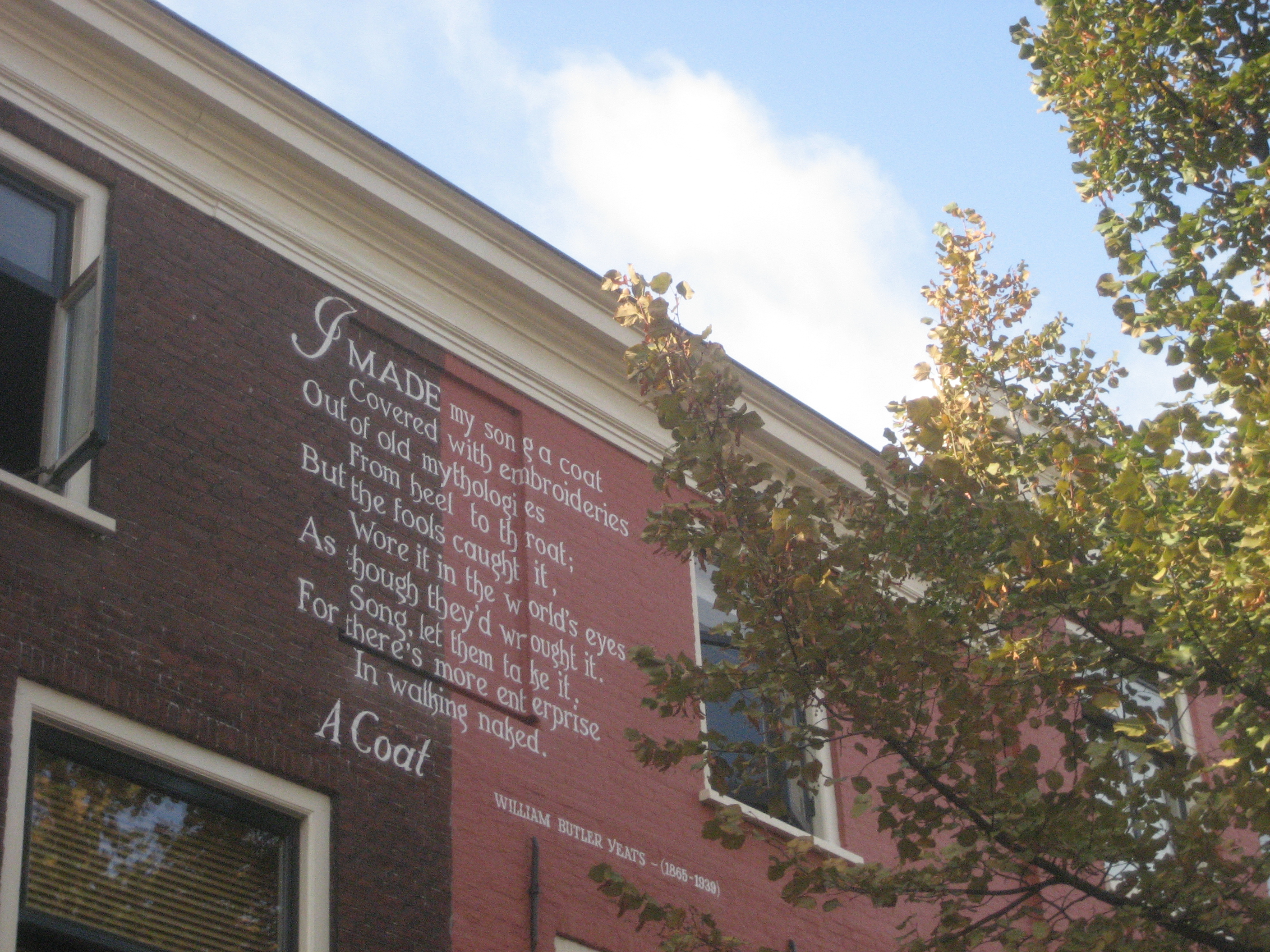 "A Coat" on a wall in Leiden