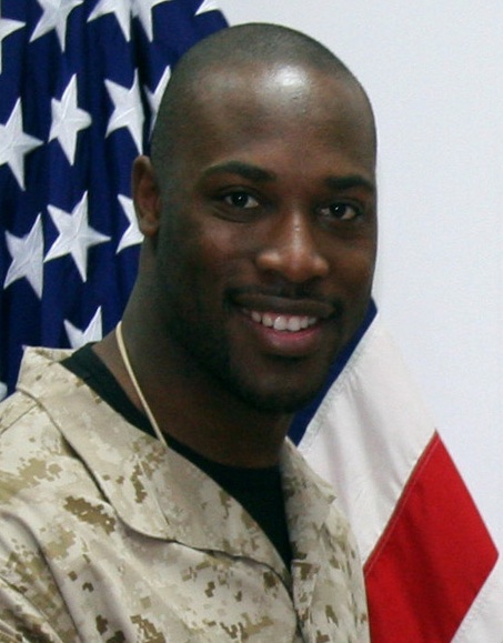 File:Will Witherspoon Al Anbar cropped.jpg