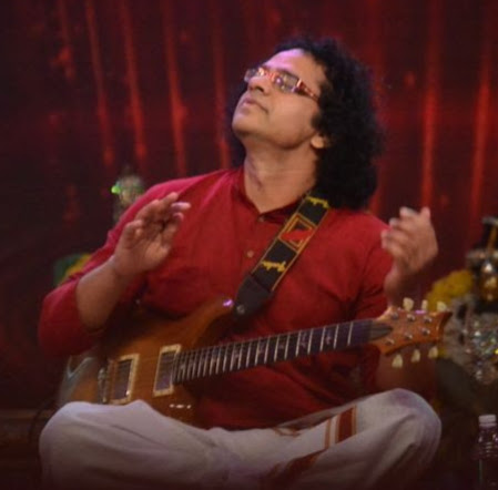 File:Guitar Prasanna.jpg