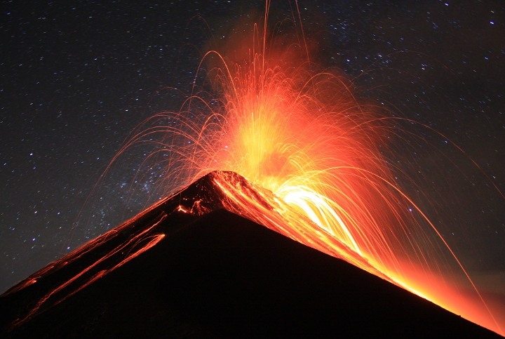 File:Fuego Eruption.jpg