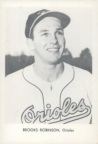 File:Brooks Robinson 1966.jpg