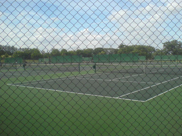 File:Harrowtennis.jpg