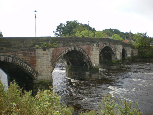 File:Penwortham Bridge - geograph.org.uk - 1474839.jpg