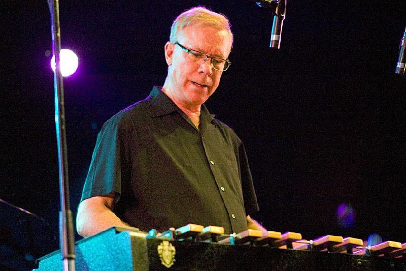 File:Gary Burton.jpg