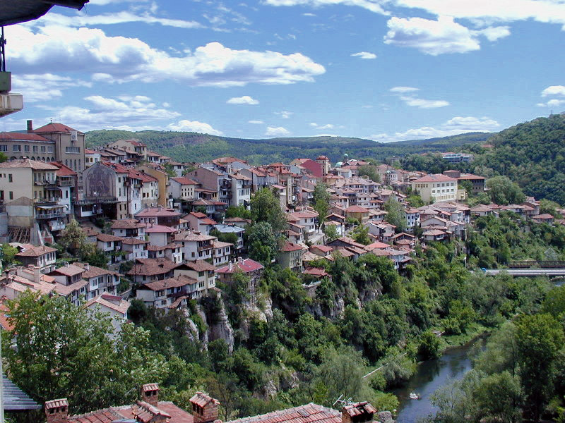 File:V-tarnovo-gruev2.JPG