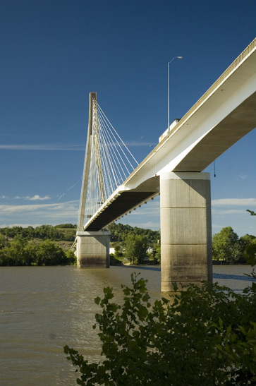 File:East Huntington Bridge.jpg