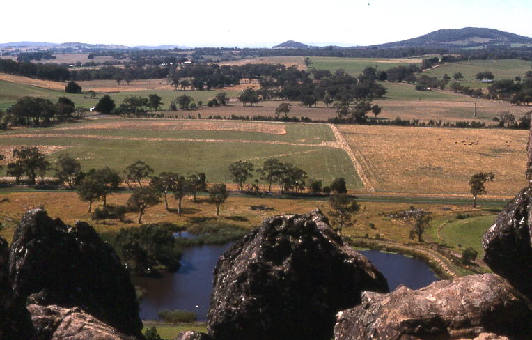 Файл:HangingRock0007.jpg