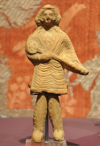 File:Parthian lute player.jpg