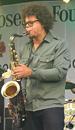 File:Jake Clemons (1) (cropped).jpg