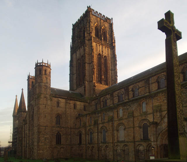 File:DurhamCathedral2.jpg