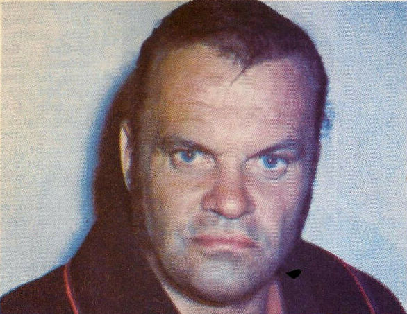 Файл:Stan Stasiak - Wrestling Program WWWF n.74 1977 (cropped).jpg