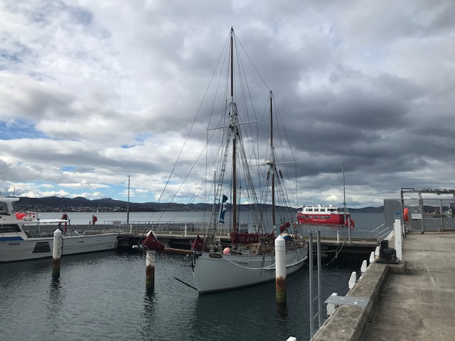 File:A yacht in Hobart, Tasmania.jpg