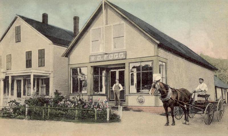 File:Fogg's Store, Hancock, NH.jpg