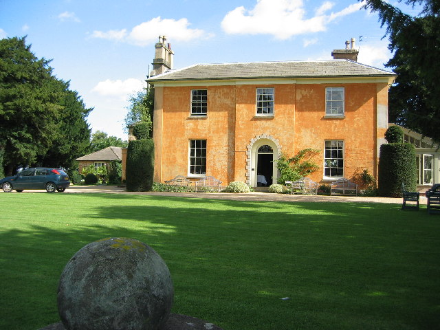 File:Langar Hall, Nottinghamshire - geograph.org.uk - 54676.jpg