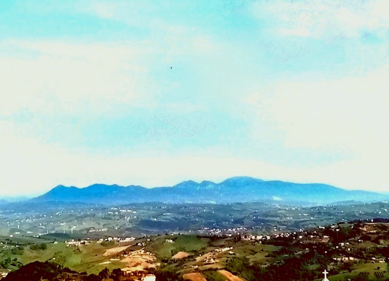 File:Matese viewed from Ariano.jpg