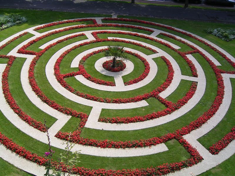 File:Boulogne-sur-mer - Labyrinthe.jpg