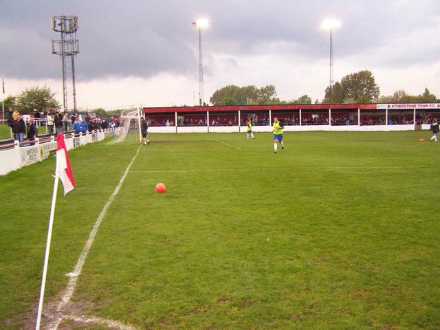 File:Atherstone Town FC 2009.jpg