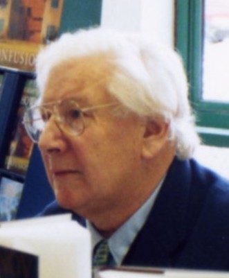 Archivo:Peter Ustinov cropped.jpg