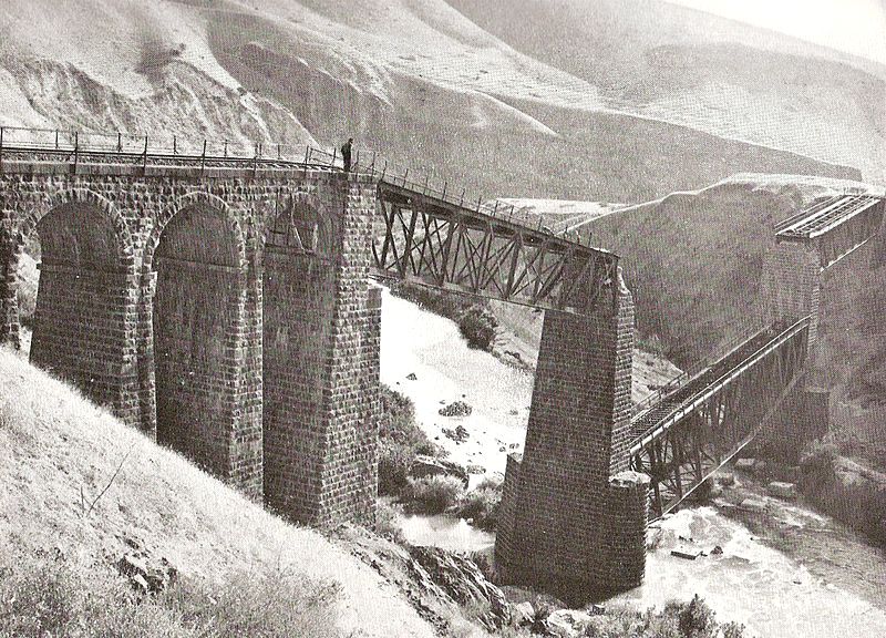 File:PalestineRailways-1946-sabotage-YarmukBridge-1.jpg