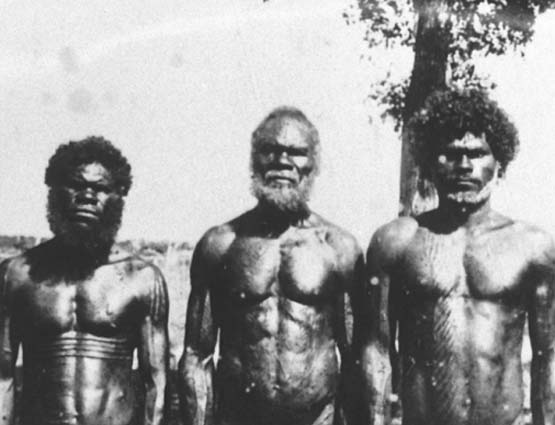 File:Bathurst Island men.jpg