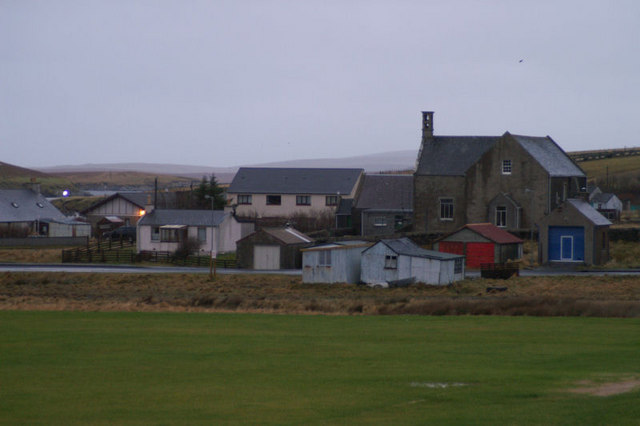 Файл:Mid Yell - geograph.org.uk - 628986.jpg