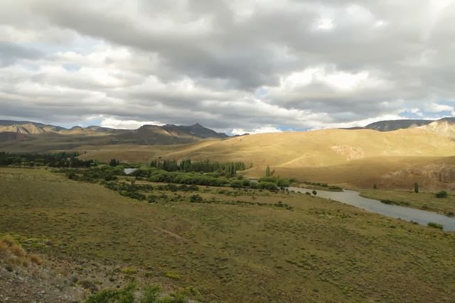 Файл:Rio Limay 3.jpg