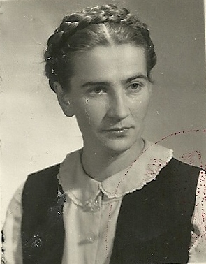 Файл:Irena Romanowska 1950s.jpg