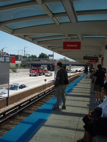 Файл:Garfield Red line station.jpg