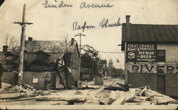 File:Linden Avenue, Miamisburg, after 1913 flood.jpg