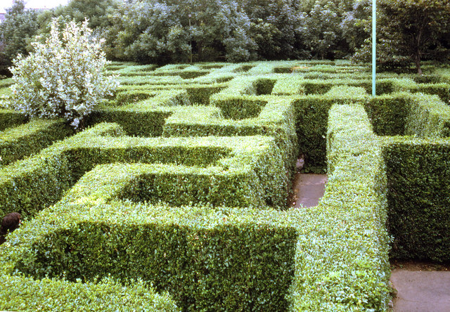 File:Blackgang Chine maze.jpg