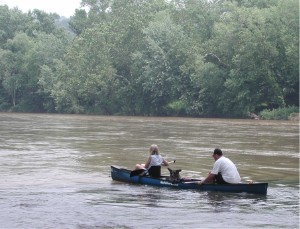 File:Canoe on Shenandoah River.jpg