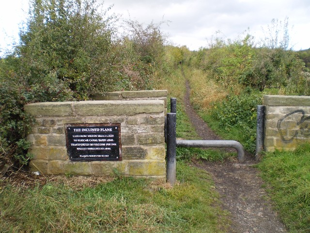 File:The Inclined Plane - geograph.org.uk - 1535505.jpg