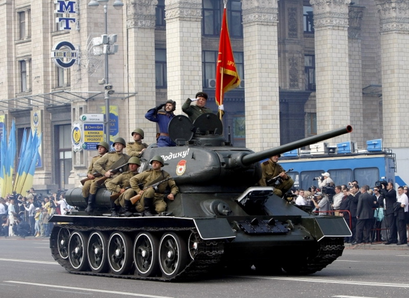 Файл:Victory day Kiev 3.jpg