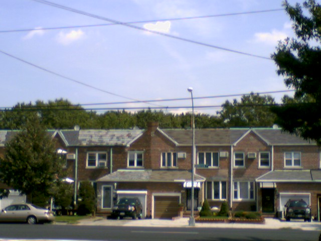 File:GerritsenAvenue1154.jpg