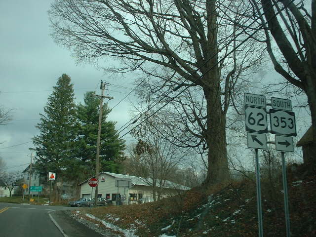 File:US 62 at NY 353 South.jpg