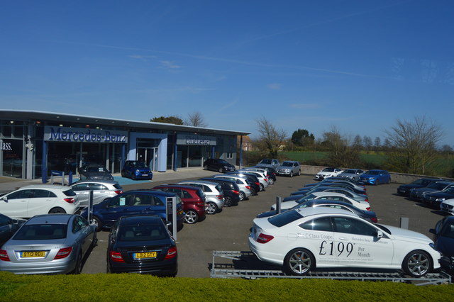 File:Cars for sale - geograph.org.uk - 4737892.jpg