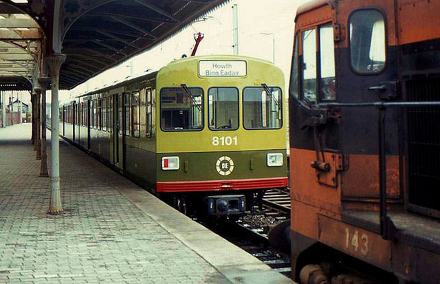 File:DART test train, Howth - geograph.org.uk - 1606089.jpg